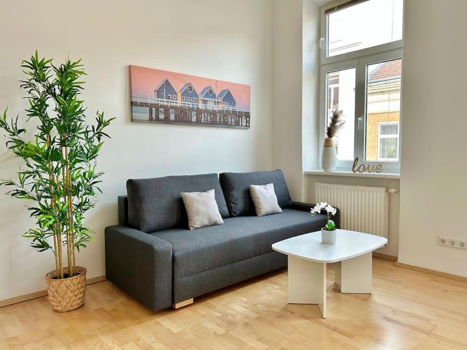 50 M2 Stylish With Free Parking *